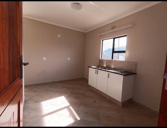 3 BEDROOM HOUSE FOR SALE IN QUEENSTOWN CENTRAL